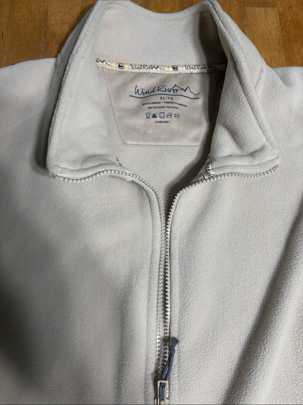 Wind River Fleece Vest with Full Zip - Picture 3 of 8